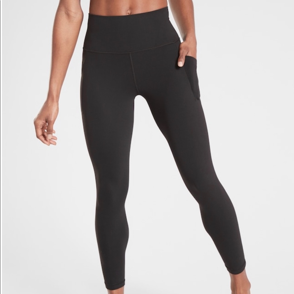 Athleta Salutation Stash Pocket Tights